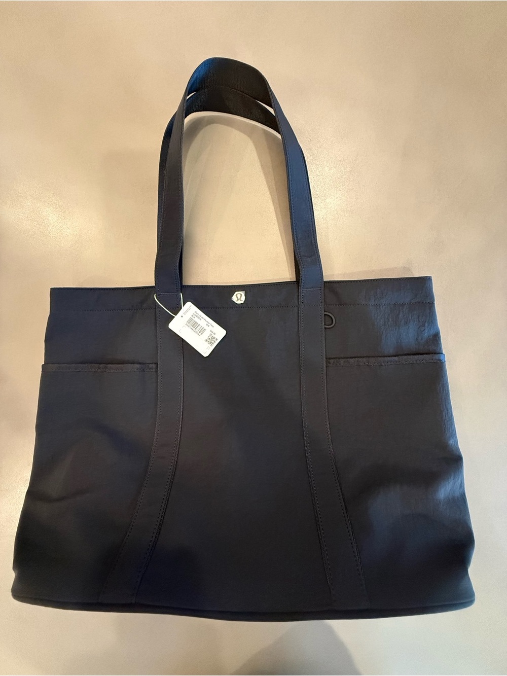 lululemon Daily Multi-Pocket Tote Bag 20L Black